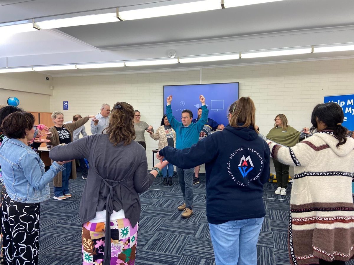 The Philosophy Man tweet media