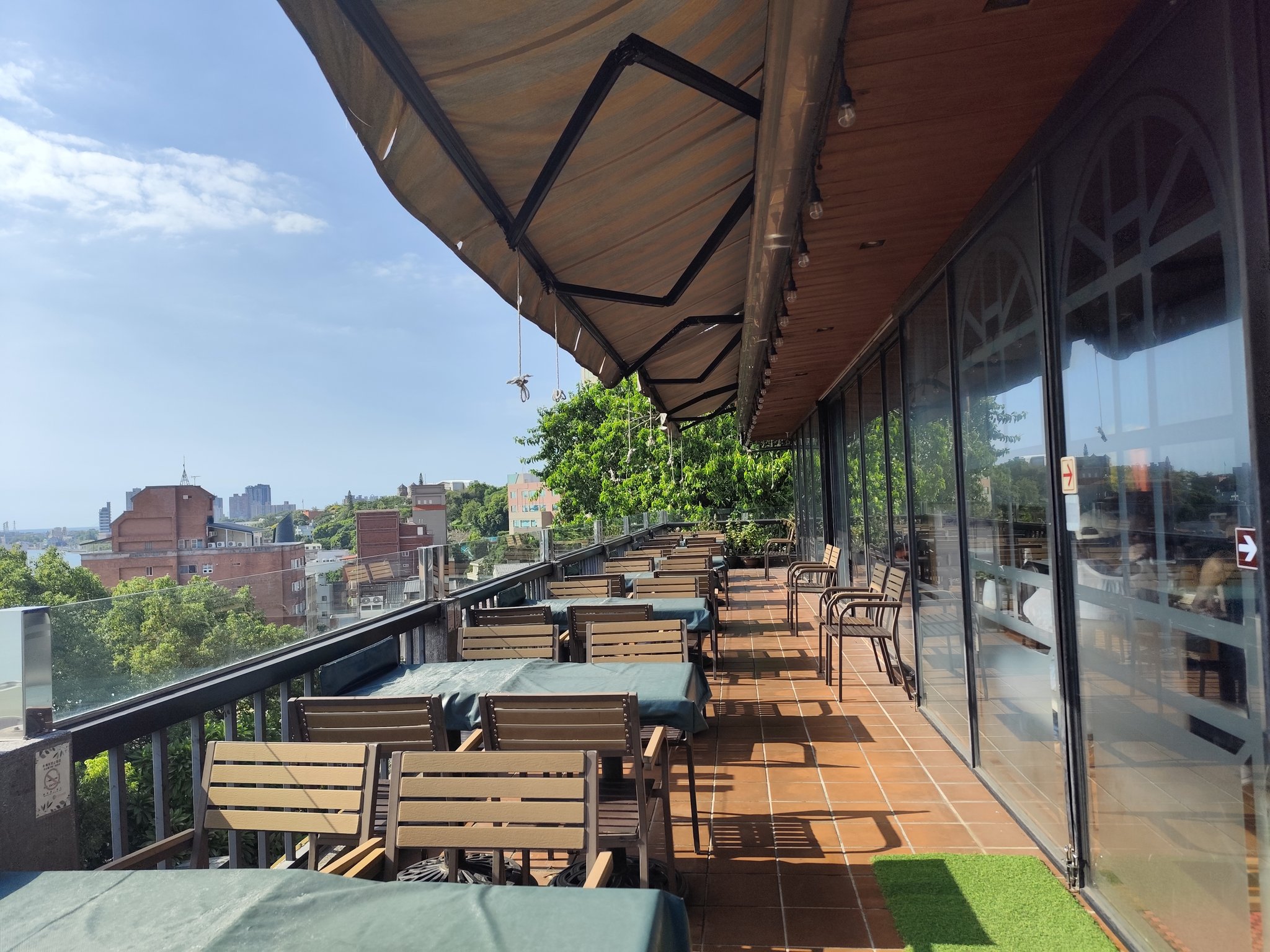 のぶもん@台湾 (@guesthousetw101) / X