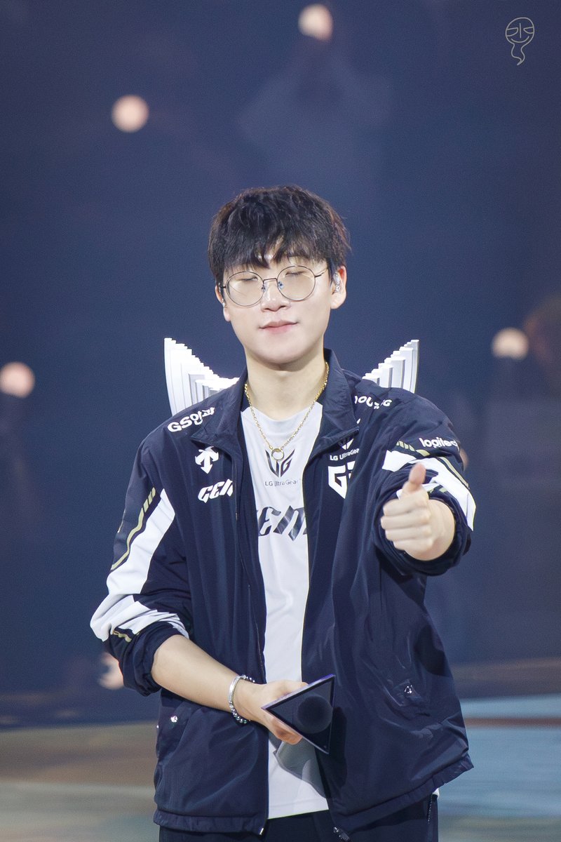 ruulleer's tweet photo. 250928  LCK Final 🏆

#Ruler #룰러 https://t.co/akYXz7o7PT