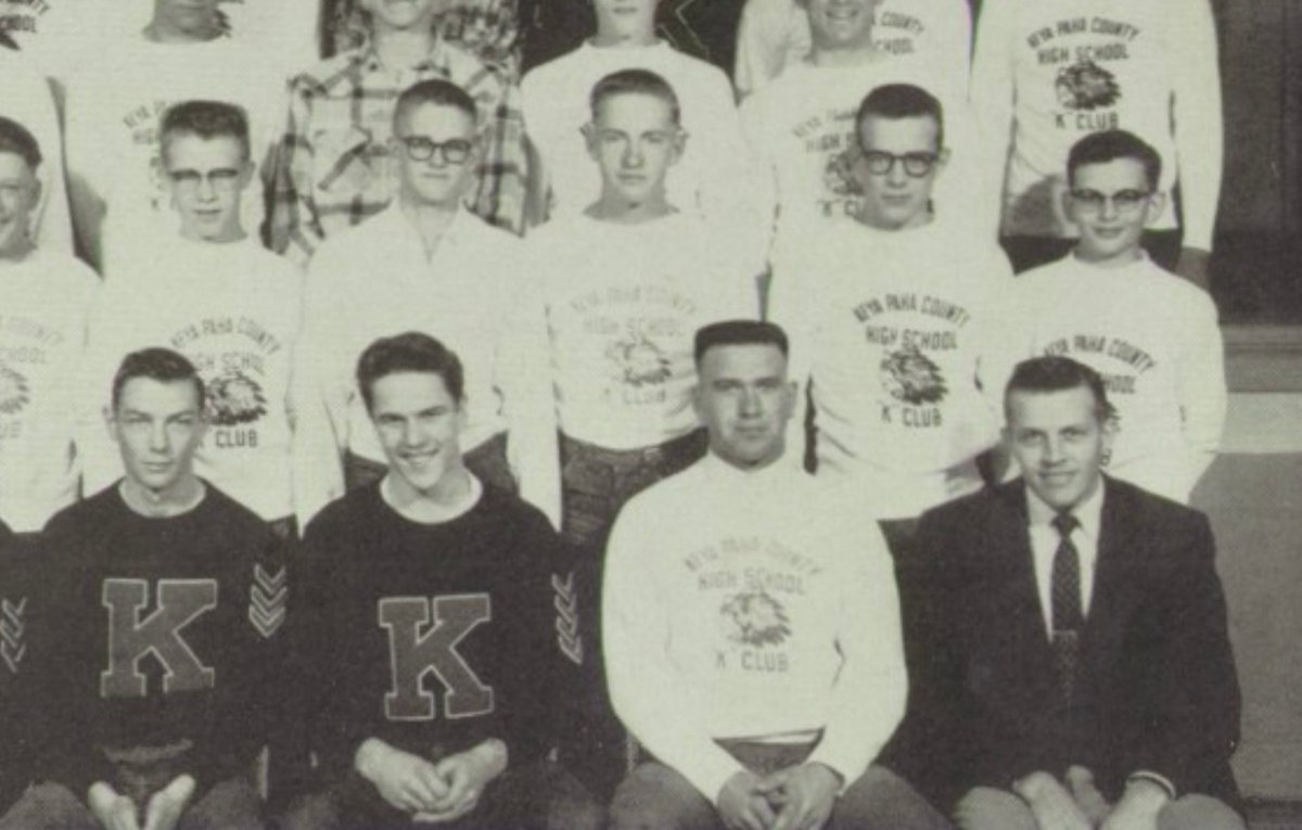 Suiting Up Varsity🟧 tweet media