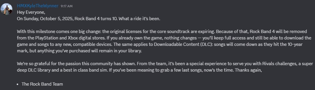 alec is not home tweet media