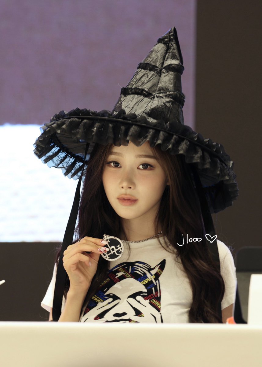 250927
 I gave her this hat

#GISELLE #지젤 #ジゼル #aespa #æspa #에스파