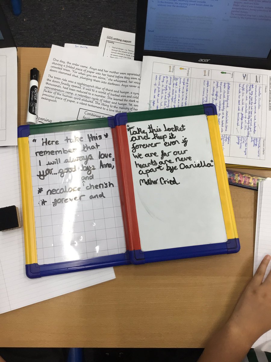 BentleyWestWS2's tweet image. Year 6 have engaged in shared writing as we write our next paragraph in our narrative. Year 6’s writing is amazing. #BWwriting