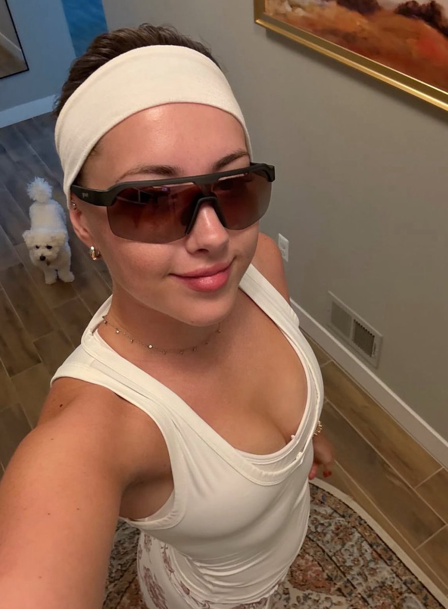 Got my sun glasses on 🕶️😎