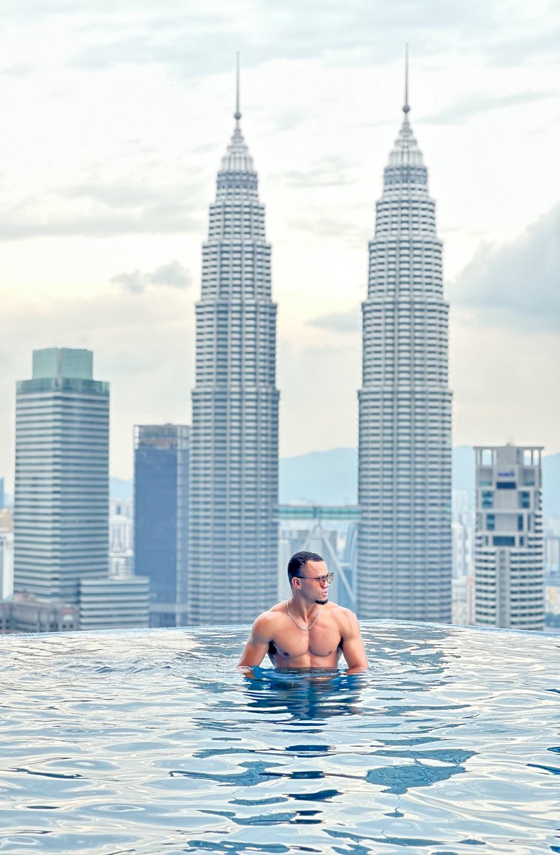 The_star18's tweet photo. Good Morning From 🇲🇾 #Uptober https://t.co/rBqOcqSfhK