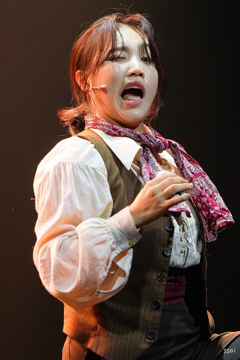 청새치_스페셜커튼콜_파도가부른사람
루소役 #송영미