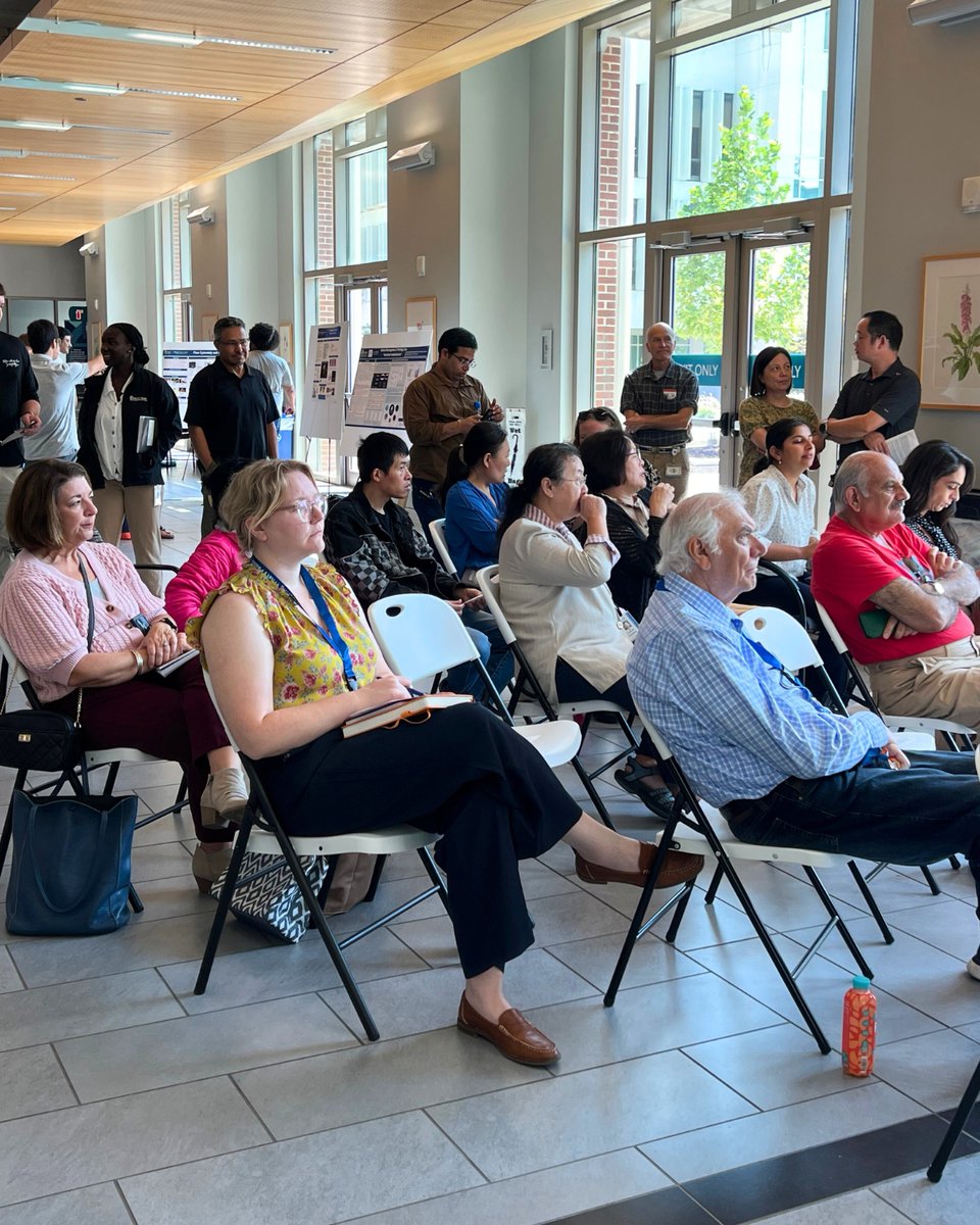 MedUnivSC's tweet photo. @ResearchMUSC hosted its first Research Cores Mini Session last month, bringing together researchers from across MUSC to connect, collaborate, and explore shared resources that support discovery.

Thank you to everyone who joined us!

#MUSCResearch #ChangingWhatsPossible https://t.co/oUVpR7c1lG