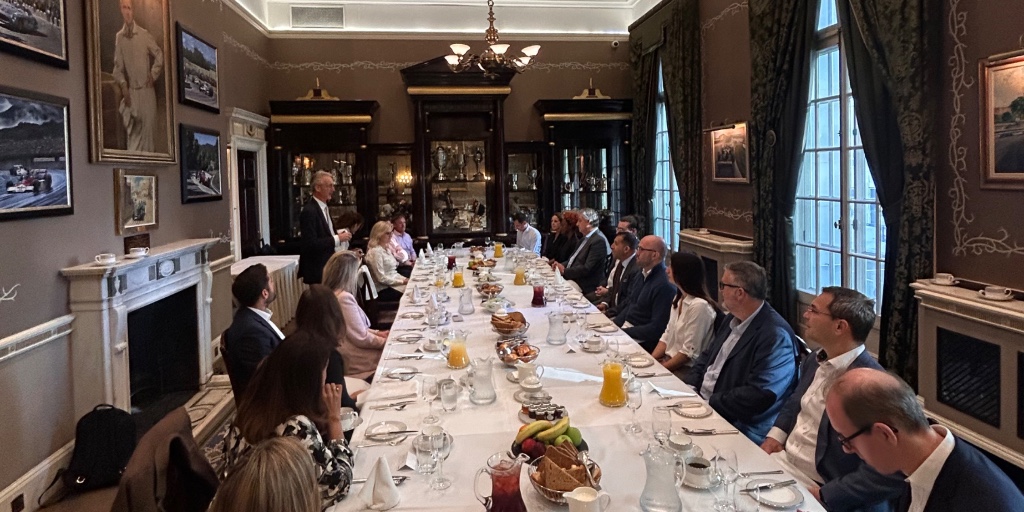 Introhive's tweet image. ✨Great morning at @RoyalAutomobile for our New Approaches to Growth for Accounting Firms breakfast with Adam Klein. We explored collaboration, client relationships &amp;amp; preparing next-gen leaders. Learn more: introhive.com/resource/accou… #Introhive #Accounting #BusinessGrowth