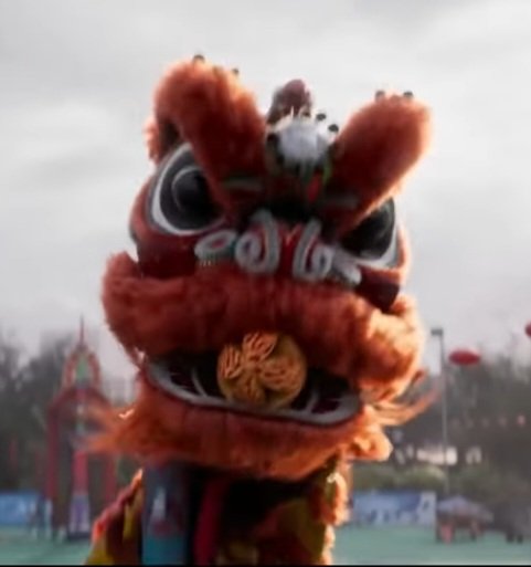 riqua27's tweet photo. I've seen some people call Luoli a cat girl because of her suit.  I just recently realized this as well. Just like her hat. It's actually based on The Lion Dance Mask. So I guess technically not wrong since Lion is technically a Cat!!

#TBHX 
#TOBEHEROX https://t.co/oHG2uFA1Ls