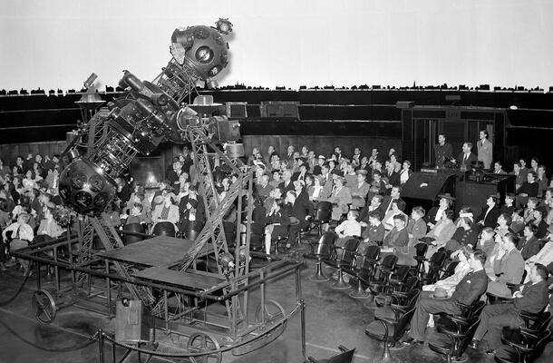 HAPPY ANNIVERSARY ON THURSDAY to the Hayden Planetarium! Ninety years ago, on October 2nd, 1935, Hayden opened its doors for the first time.