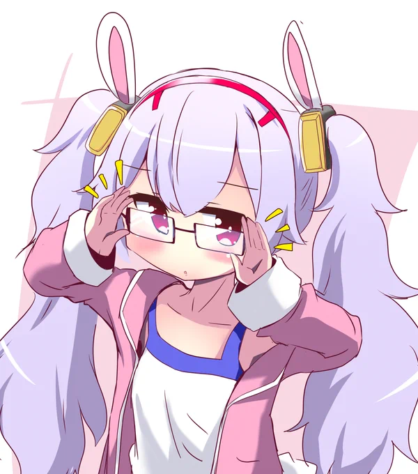 10月1日はメガネの日・・・とのことでメガネをかけたラフィーちゃん置いときます メガラフィー! #アズレン #ラフィーちゃん #メガネの日