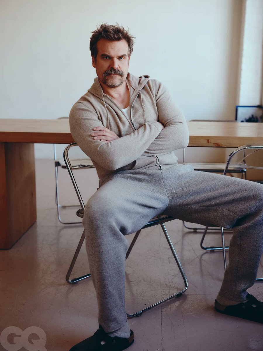 Nahh why did we move on so quickly from this picture 😩