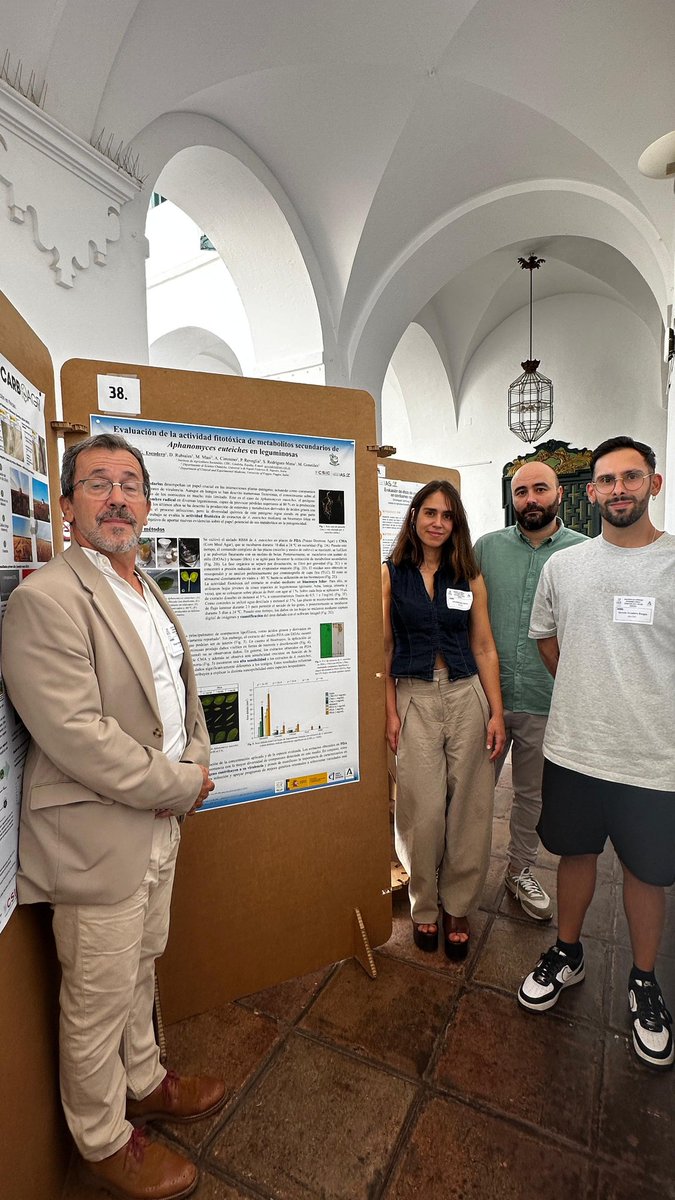 PDResistLab's tweet photo. @DIHAndAgrotech @IAS_CSIC @AndaluciaJunta @AgriculturAnd @CTAndaluciaENG @lab_ferrer @edih_net @qualifica @BELIS_EU @IPMorama @AgEInves @RELEG_2023 https://t.co/mgWN1Cw8Ps