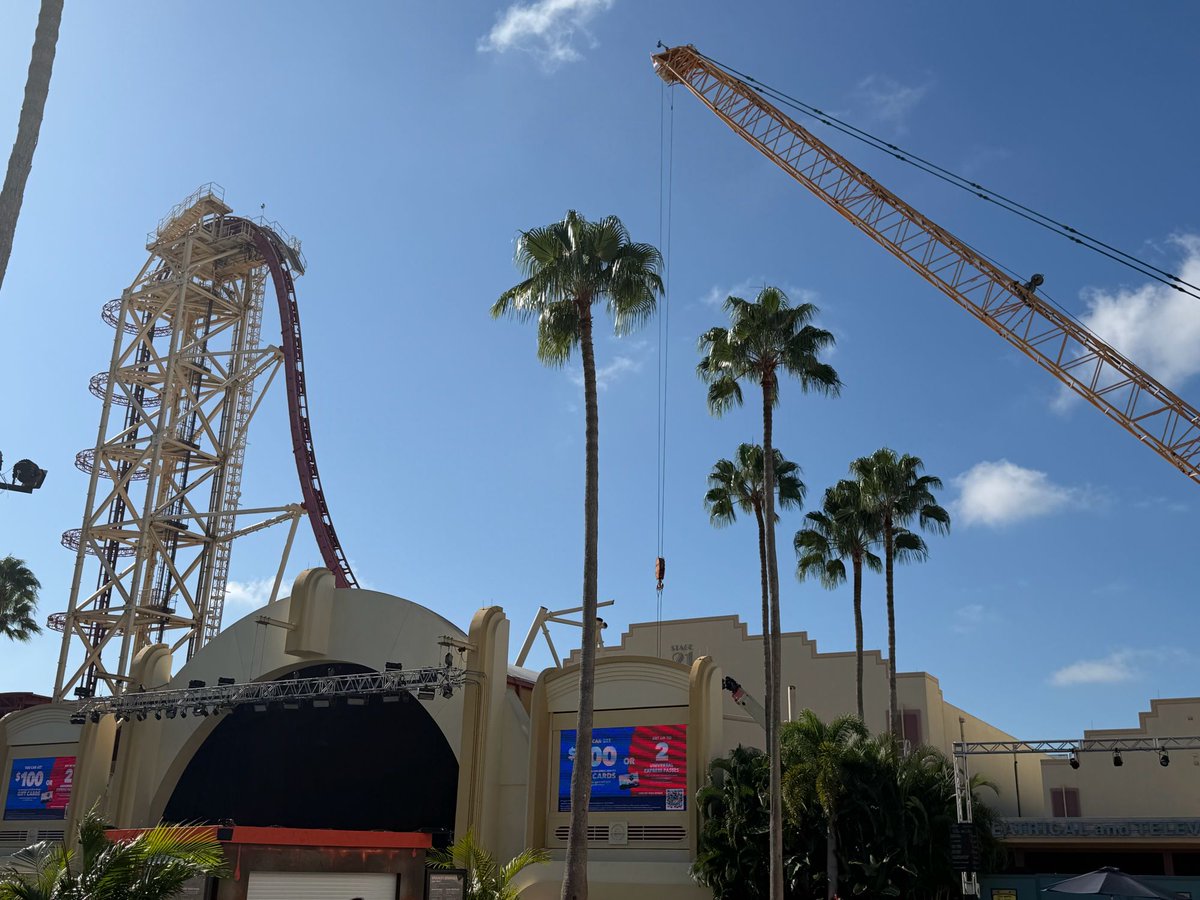 insideuniversal's tweet photo. No more Rockit loop. @UniversalORL https://t.co/IaOtSUepCY