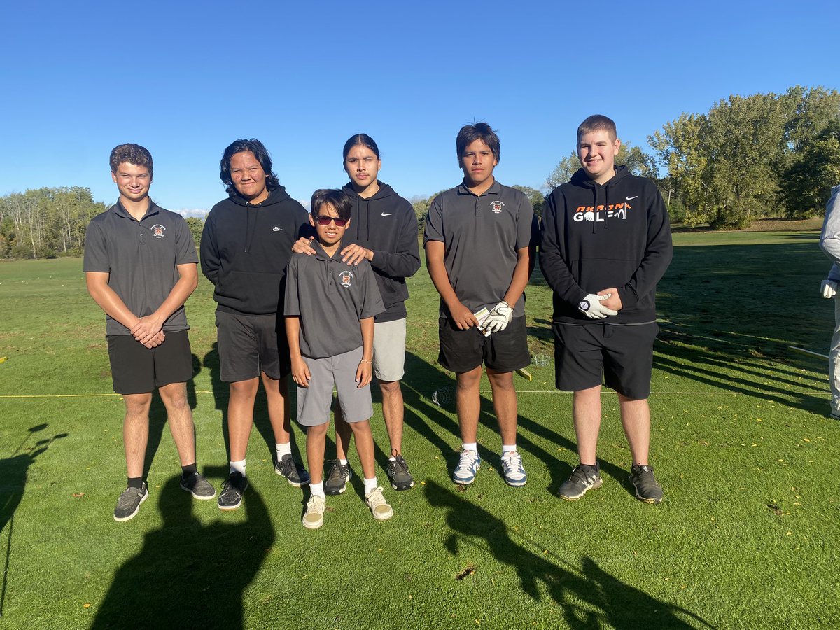 GolfAkron's tweet photo. 2025 Niagara- Orleans All League Golf Tournament!
Starting lineup:
Brodie Hill
Jackson Schlabach 
Stiles Jonathan
Rockee Poodry
Hillton Scrogg
Chris Ginestre
Beautiful day at Willowbrook!
@akron_hs @AkronHSSports @MondayNiters21 https://t.co/XAkvUWIPXI