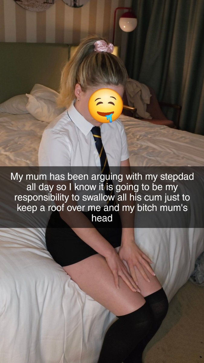 Chloe_2007xox's tweet photo. Can't believe my mum saw this Snapchat on my phone 😐 😑 😒
#taboo #stepday #amateurteen #amateuronlyfans #amateurteen #schoolgirl #schooluniform #18yo #barelylegal https://t.co/HOZGvxBjvg