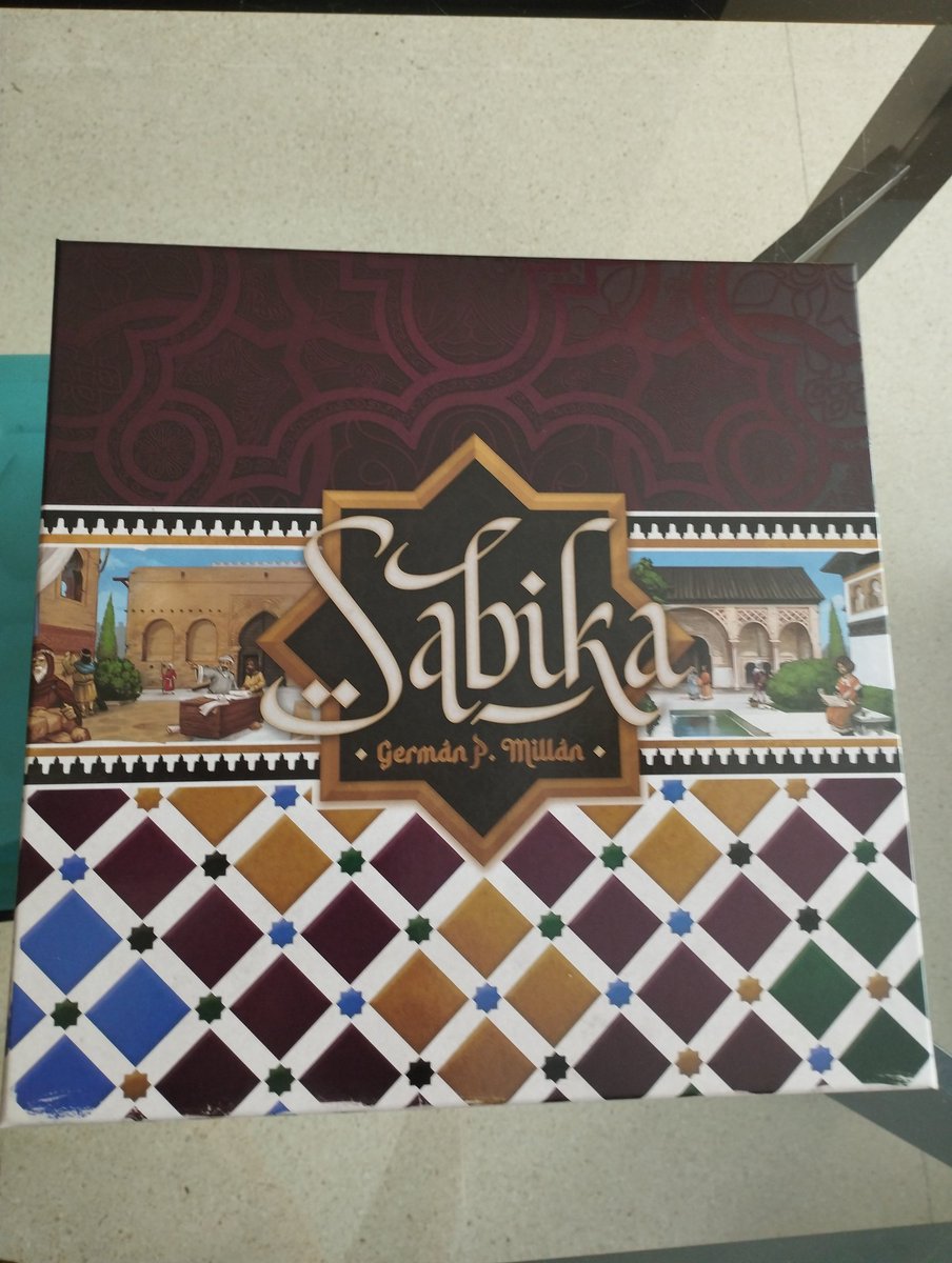 Alfredo_Mol's tweet photo. Pues ya está hecho! Al final #Sabika de @ludonova ya está en casa. Ahora toca leer y este finde a construir la Alhambra (como se te nota Germán)
Que cosa más bonita!! https://t.co/cZ4xshDHgX
