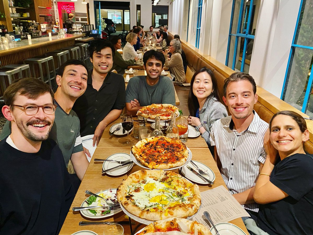 Vicky Avanzato tweet media