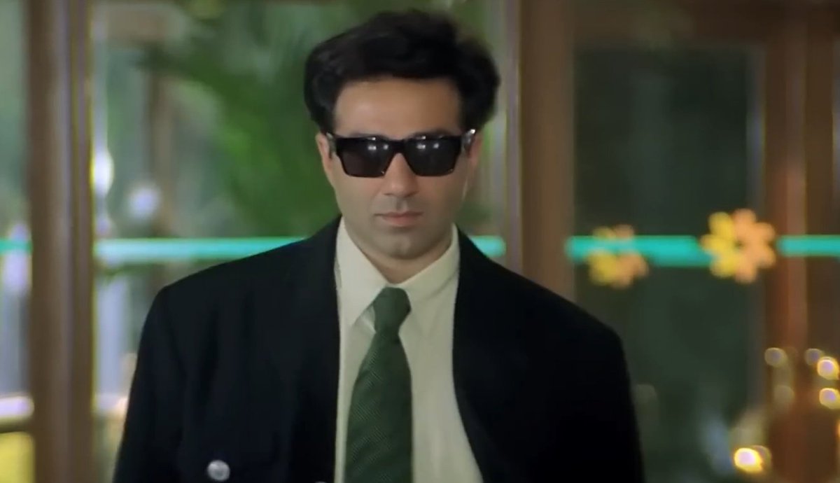 vicharabhio's tweet image. Sunny Deol became the highest-paid actor in India at that time with this movie.
His face card that time &amp;gt;&amp;gt;