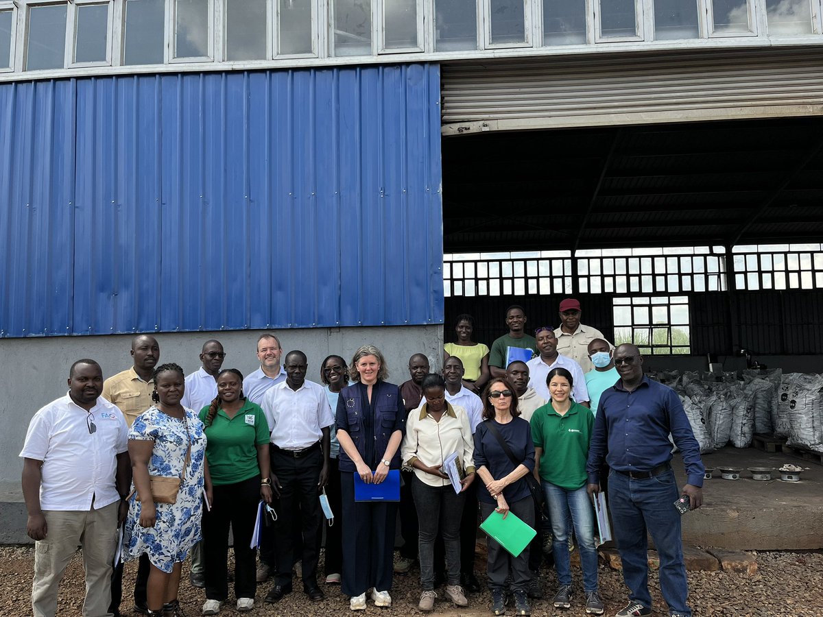 DKinUganda's tweet photo. Today @FAOUganda brought #TeamEurope &amp; all implementing partners in the #ForestPartnership through the timber value chain - from raw material to high value-added products. Their project boosts efficiency, sustainable forest management, job creation &amp; access to finance 🪵 https://t.co/v3R8V4SaQW