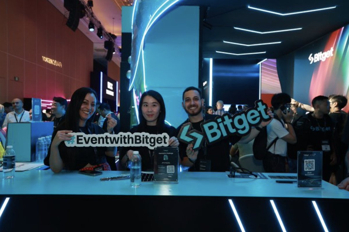 Bitget_zh's tweet image. Bitget #Token2049 第一天，圆满结束 ✅

感谢所有来我们展台参观并参与 #BitgetTurns7 #Bitget七周年 庆祝活动的朋友！

我们明天再见，期待更多惊喜！🙌