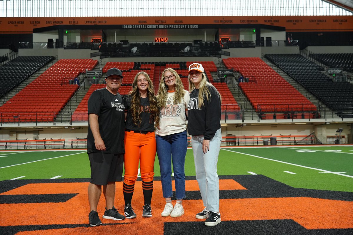 Allison Keusch 2027 tweet media