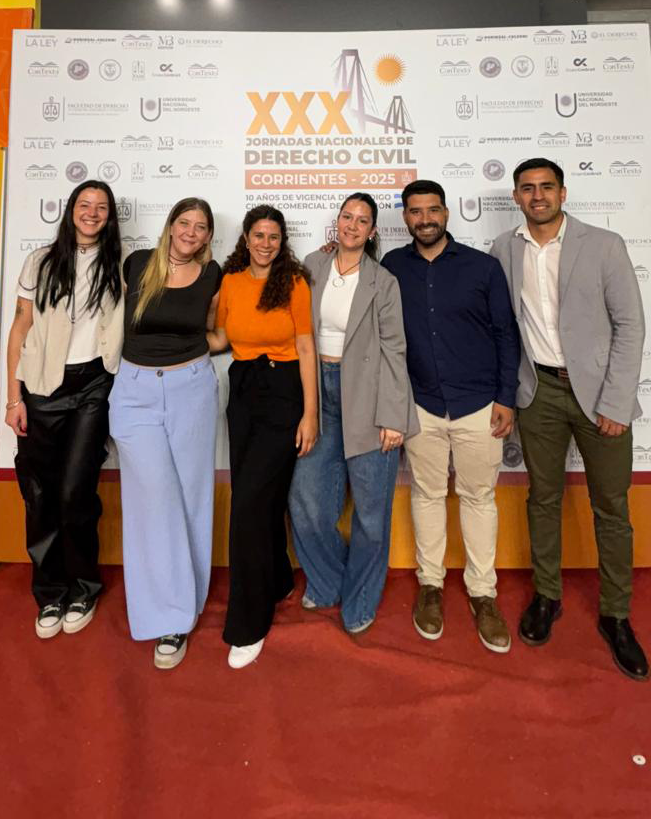 TRLaLey's tweet photo. Participamos como sponsors en las XXXI Jornadas Nacionales de Derecho Civil en Corrientes.

Este evento reunió a juristas de todo el país para reflexionar sobre el presente y futuro del Derecho Civil.

¡Gracias por ser parte! https://t.co/DYuOqFjyVo