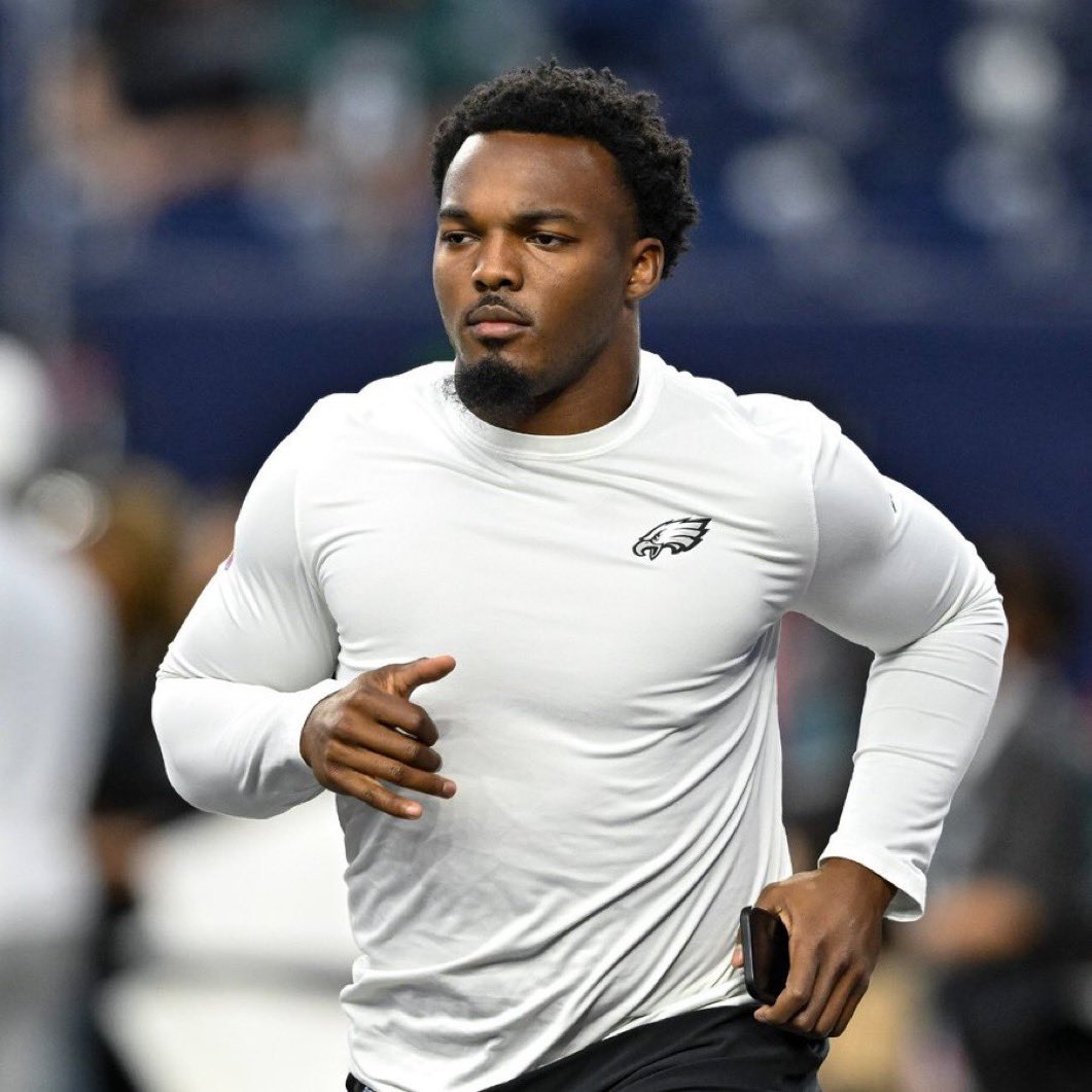 MySportsUpdate's tweet photo. The #Eagles have designated LB Nakobe Dean to return from PUP. https://t.co/BRysV1EGNd