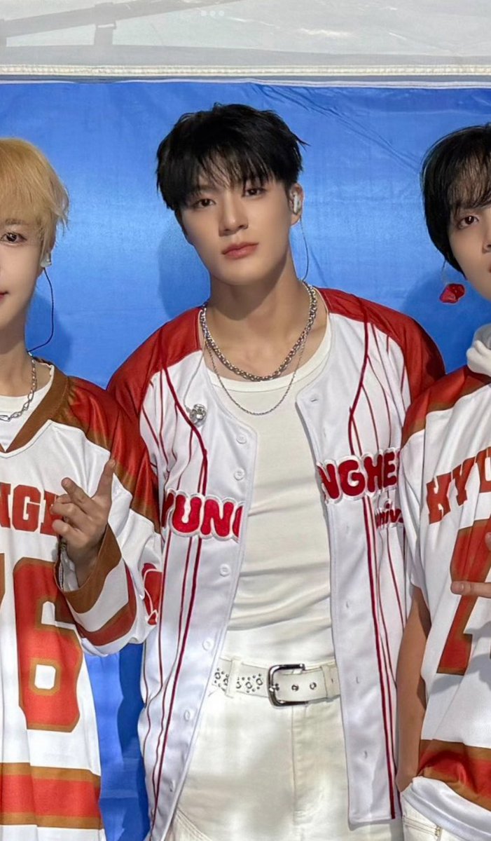 นักแสดงโคตรรรหล่อ