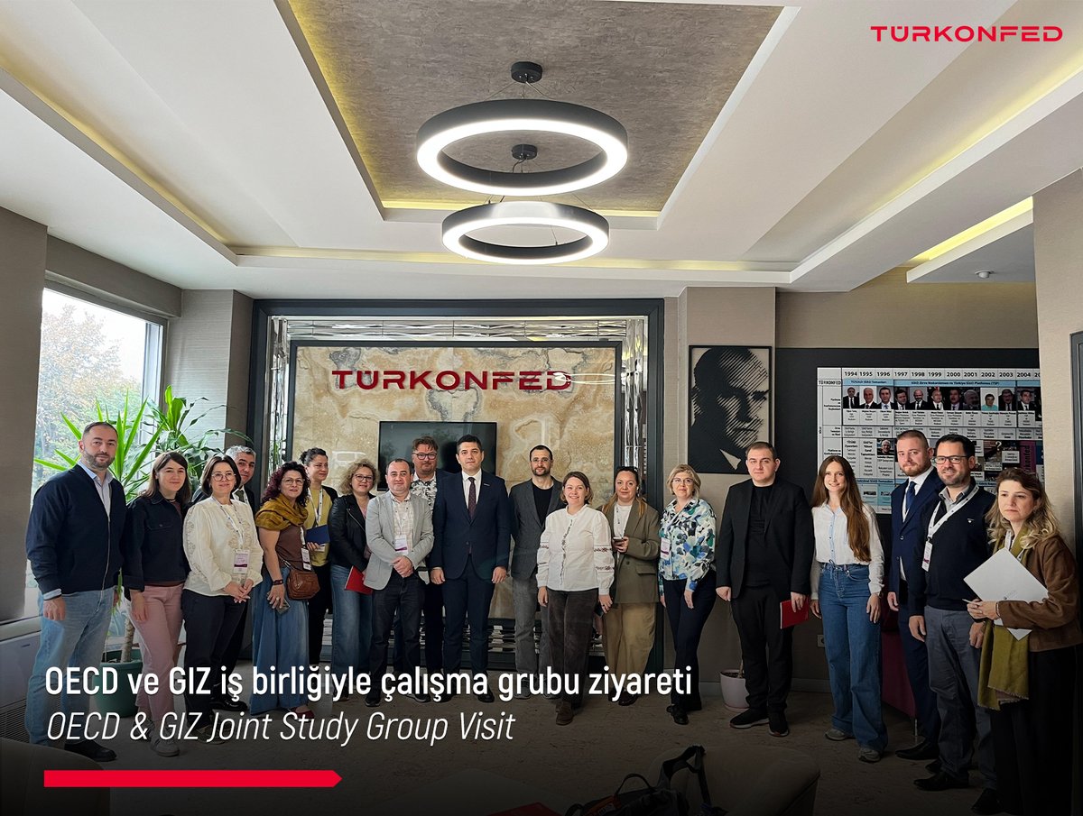 Bugün, OECD ve GIZ iş birliğinde gerçekleştirilen çalışma grubu ziyaretine ev sahipliği yaptık. Kurumumuzu temsilen TÜRKONFED Yönetim Kurulu Başkan Yardımcısı ve Dijital Dönüşüm Komisyonu Başkanı Alp Avni Yelkenbiçer, ziyaret kapsamında yapılan görüşmeye katıldı ve iş birliğine