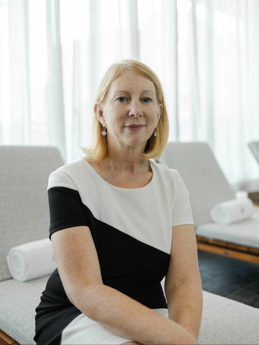 Four Seasons Hotel Toronto tweet media