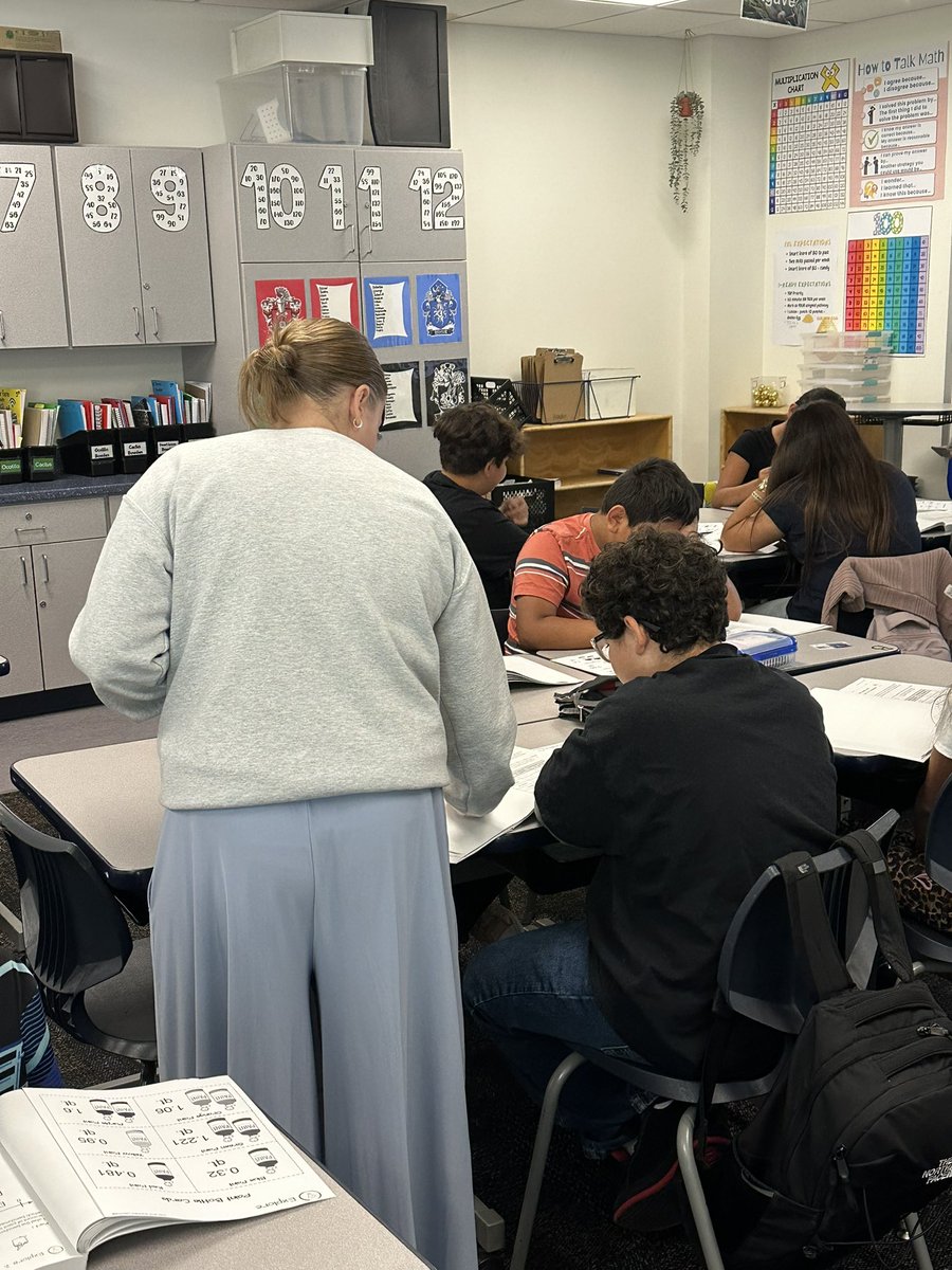 Alaina_Boaz's tweet image. Real-time feedback makes all the difference! 👏 Mrs. Bowden is constantly responding to student thinking, guiding them toward deeper mathematical understanding. #MidlandISDMath #ExcellenceInAction @PrincipalCova @MISDTandL @tricia_teran