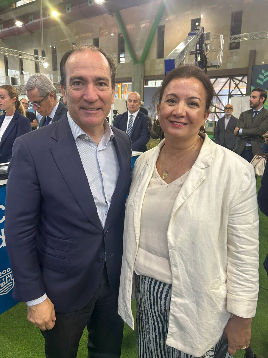 AytoLeganes's tweet photo. ♻️ Hoy y mañana se celebra en Málaga la edición 2025 de Greencities, Urban Intelligence & Smart Mobility, con una propuesta global sobre el desarrollo de ecosistemas urbanos inteligentes diseñados para sus habitantes 

➡️ Entre las grandes ciudades del mundo con representación en el evento está #Leganés y @Leganes_MAmb con la presencia de la concejala @vbonetatienza