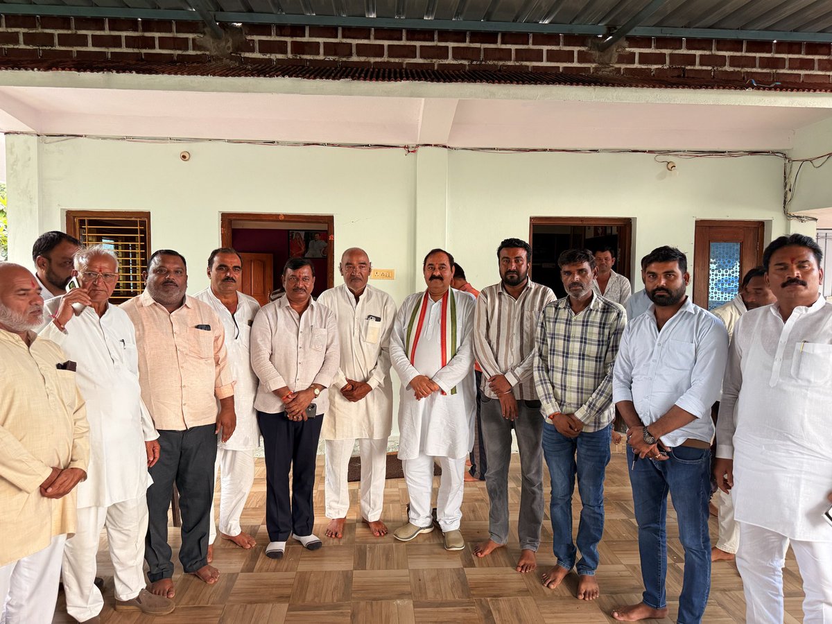 ankitankupatel's tweet photo. आज निज निवास पर अखिल भारतीय कांग्रेस कमेटी के राष्ट्रीय सचिव श्री @snp_inc का आत्मीय स्वागत किया @snp_inc https://t.co/XJNmTU6O91