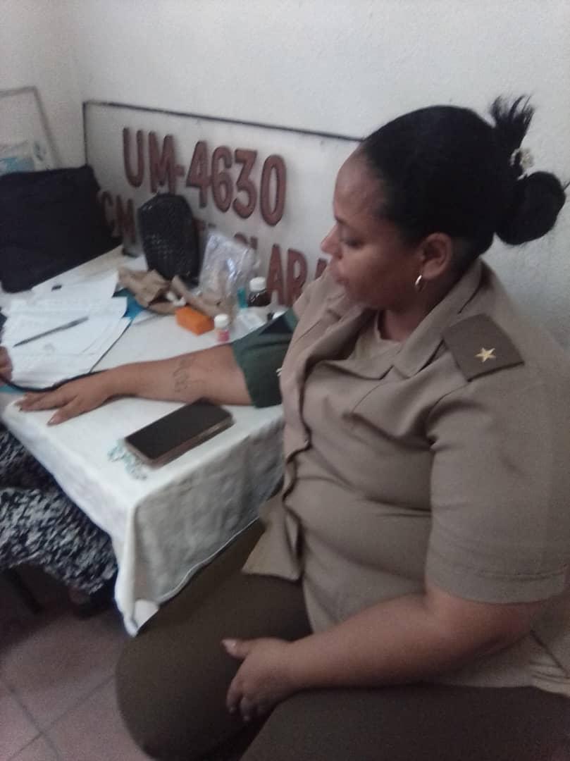 No se puede medir en dinero lo que significa una donación de sangre. Su valor está en la sensibilidad, humanidad y compromiso de quién aporta de sí para la salud de los demás. Felicidades a los combatientes del Sector Militar de Santa Clara por su humilde contribución
#Cuba