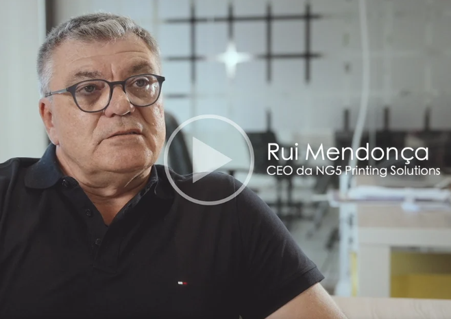 APdigitales's tweet image. 🚀Cómo NG5 en Portugal conquista nuevos mercados con #swissQprint
Descubre más 👉newsletter.swissqprint.com/c%C3%B3mo-ng5-…
#impresiondigital #comunicacionvisual #retail #decoracion #sostenibilidad 
¡No os perdáis el video!