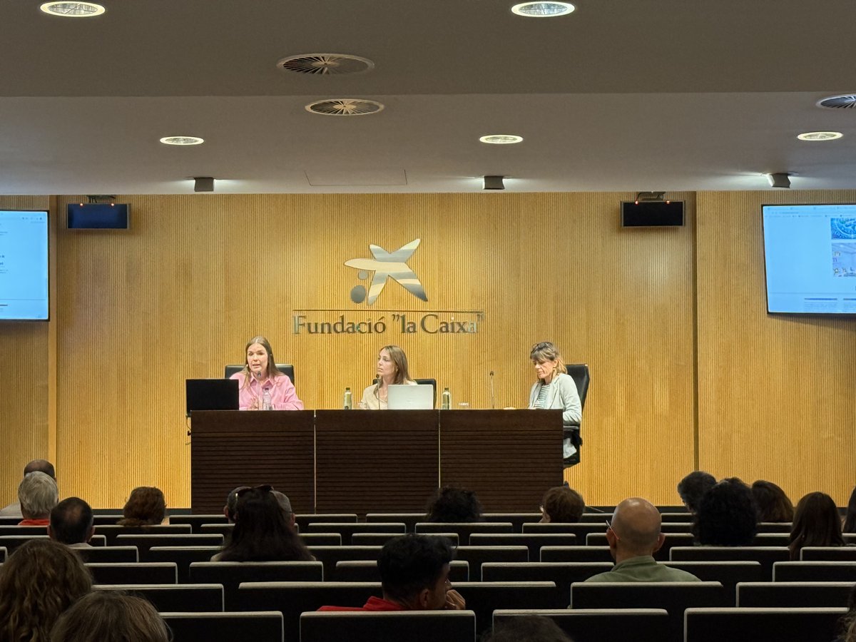 JuniorReportCAT's tweet photo. ✨ Avui Junior Report hem estat al Palau Macaya a la 9a Trobada d’Escoles amb Cor, organitzada per Càritas Diocesana de Barcelona. https://t.co/wyIyd9Hx16