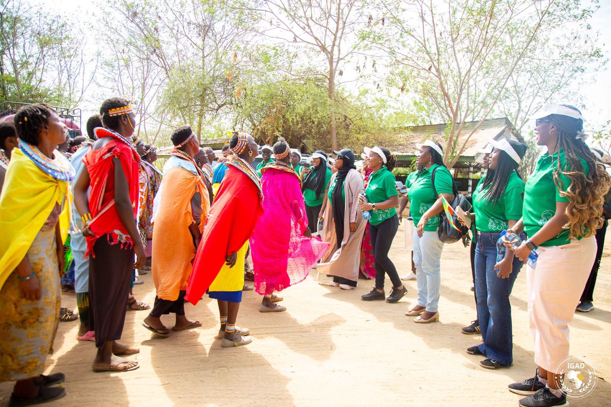 InsightVoiceM's tweet photo. @IGADsecretariat @IGADgender, with support from 🇯🇵 @Japan, brought together women from across the region at Umoja Women Camp — a powerful space of resilience and empowerment. 🌍 Together they shared, learned &amp; drew strength to break barriers for a brighter future. @xubbifarah https://t.co/cF2xC73ARt