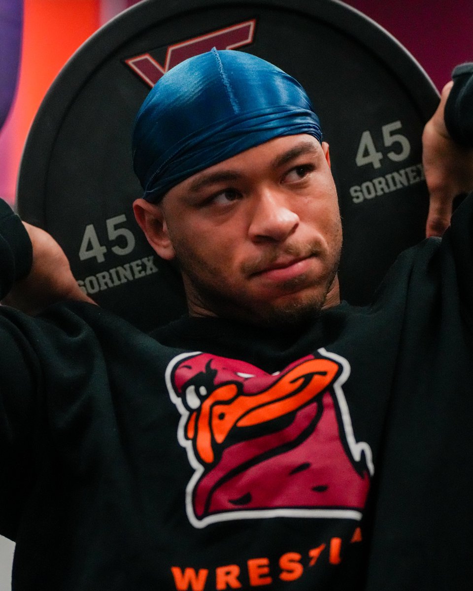 𝐧𝐨 𝐰𝐞𝐚𝐤 𝐥𝐢𝐧𝐤𝐬 🔗💪

#ALLINALLTHETIME #Hokies 🦃