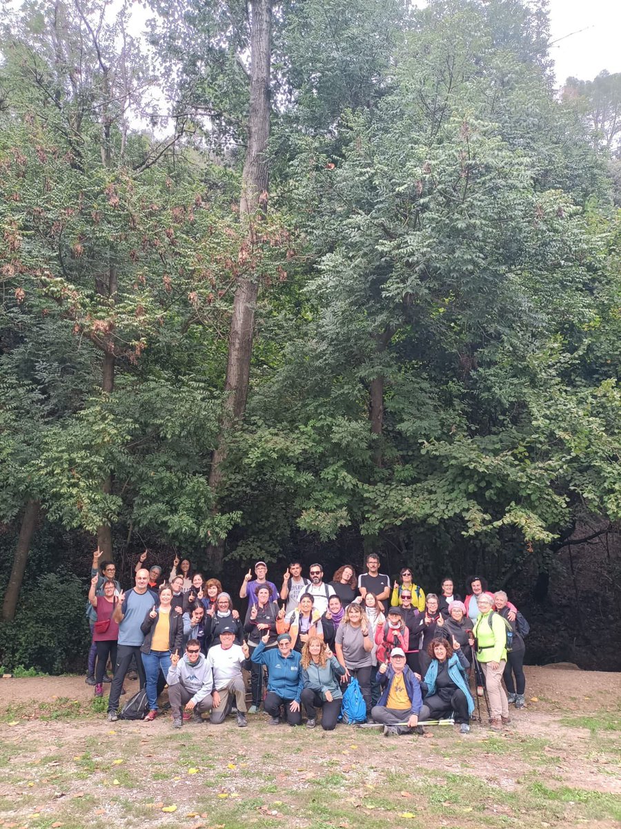 somcimproject's tweet photo. SECCIÓ DE SENDI
Aquest diumenge: caminata saludable de 8,5 km i 177 m desnivell, de Cànoves al pantà de Vallforners.
Gràcies per l’energia i el compromís amb una muntanya més oberta i inclusiva 💜🫂💪
#CIMProject #SENDI #MuntanyaInclusiva #CaminataSaludable https://t.co/jEgEVvrWcr