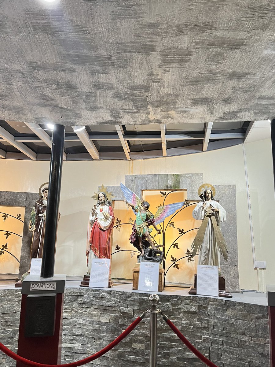 Let our hearts be filled with gratitude for what we have, and hope for what is yet to come.

May all our hearts be at ease.

RPM na tayo bukas!🩷✨