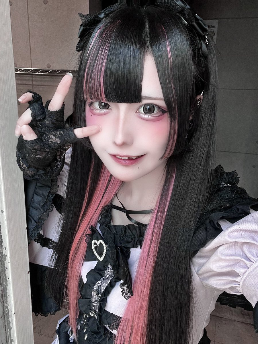 saq_o0's tweet photo. ぴーす https://t.co/cStgXng00v