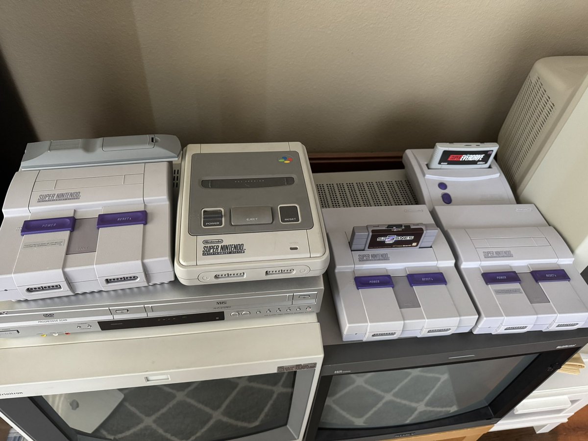 Mike Chi tweet media