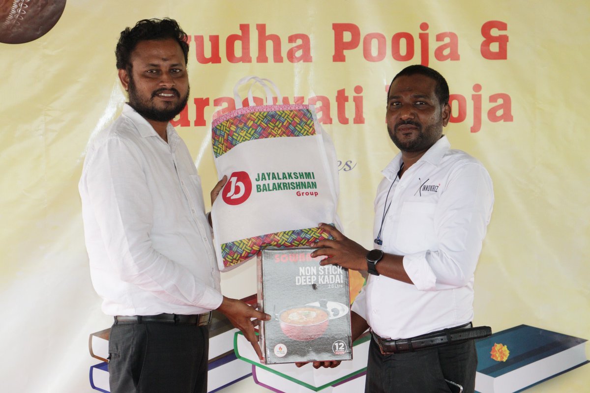 pulsecue's tweet image. @pulsecue  ayudha pooja and Saraswati Pooja Gift and sweets distribution ✨🎁

@innokaiz_india @ishopinnokaiz @tndwwa @METROPEOPLENEWS

#pulsecueinsurance #pulsecue  #motorinsurance #autoinsurance #lifeinsurance #generalinsurance #healthinsurance