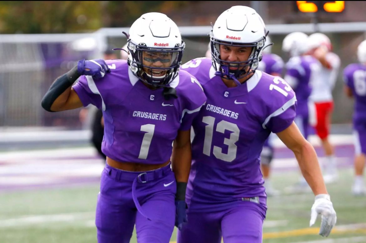 After a great conversation with <a href="/Coachcalexander/">Charles Alexander</a> I’m blessed to receive an offer from <a href="/CapitalU_FB/">Capital University Football</a> 
<a href="/AliefHastingsFB/">Hastings Football</a>