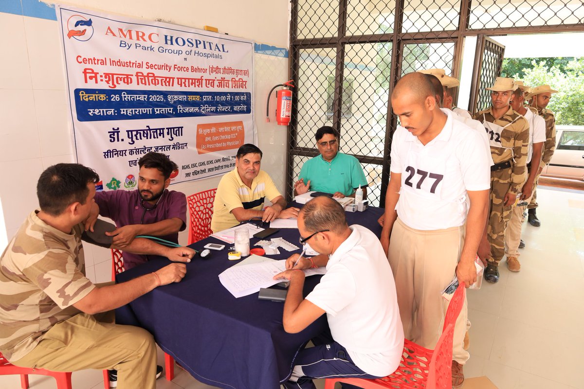 CISFTraining's tweet image. Health &amp;amp; Humanity at CISF MPRTC Behror!

CISF MPRTC, Behror organized a Blood Donation Camp 🩸 and Health Check-up Camp, reflecting our dual commitment to service and wellness. Personnel and staff came forward with enthusiasm—donating blood to save lives. #MPRTC  @CISFHQrs