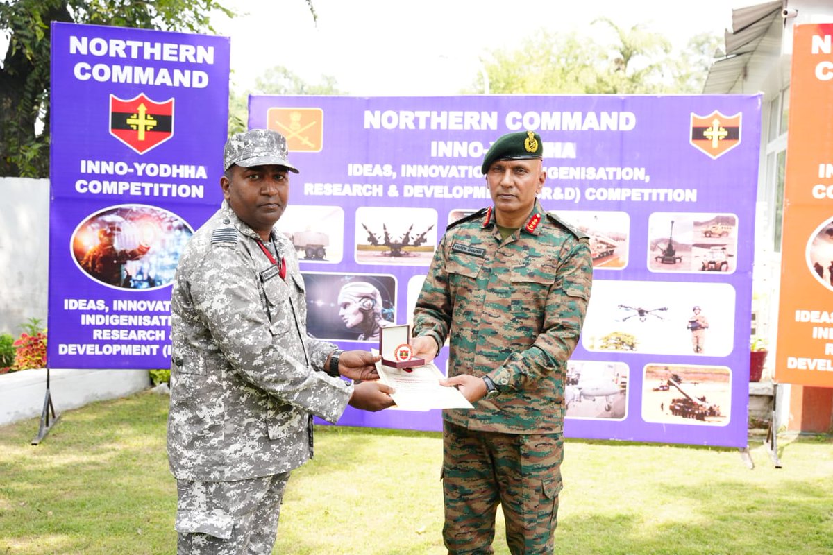 NorthernComd_IA's tweet image. Lt Gen Pratik Sharma, #ArmyCdrNC, interacted with participants of the #NorthernCommand Idea &amp;amp; Innovation Competition, appreciating their creativity, problem-solving approach and commitment to operational excellence. He encouraged continued innovation for future-ready solutions.…