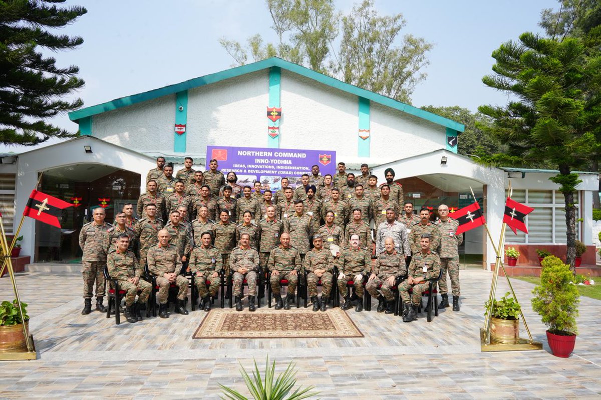 NorthernComd_IA's tweet image. Lt Gen Pratik Sharma, #ArmyCdrNC, interacted with participants of the #NorthernCommand Idea &amp;amp; Innovation Competition, appreciating their creativity, problem-solving approach and commitment to operational excellence. He encouraged continued innovation for future-ready solutions.…