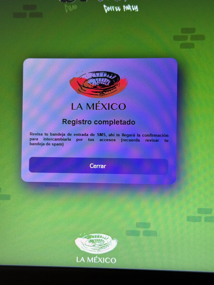 _wxncx's tweet photo. Amiwos cuanto les tardo en llegar el SMS del Caferxxo de Feid? x.x nomas no me llega y ya está confirmado este pedo 🙃🙃🙃🙃 https://t.co/O6GXzPV2tj