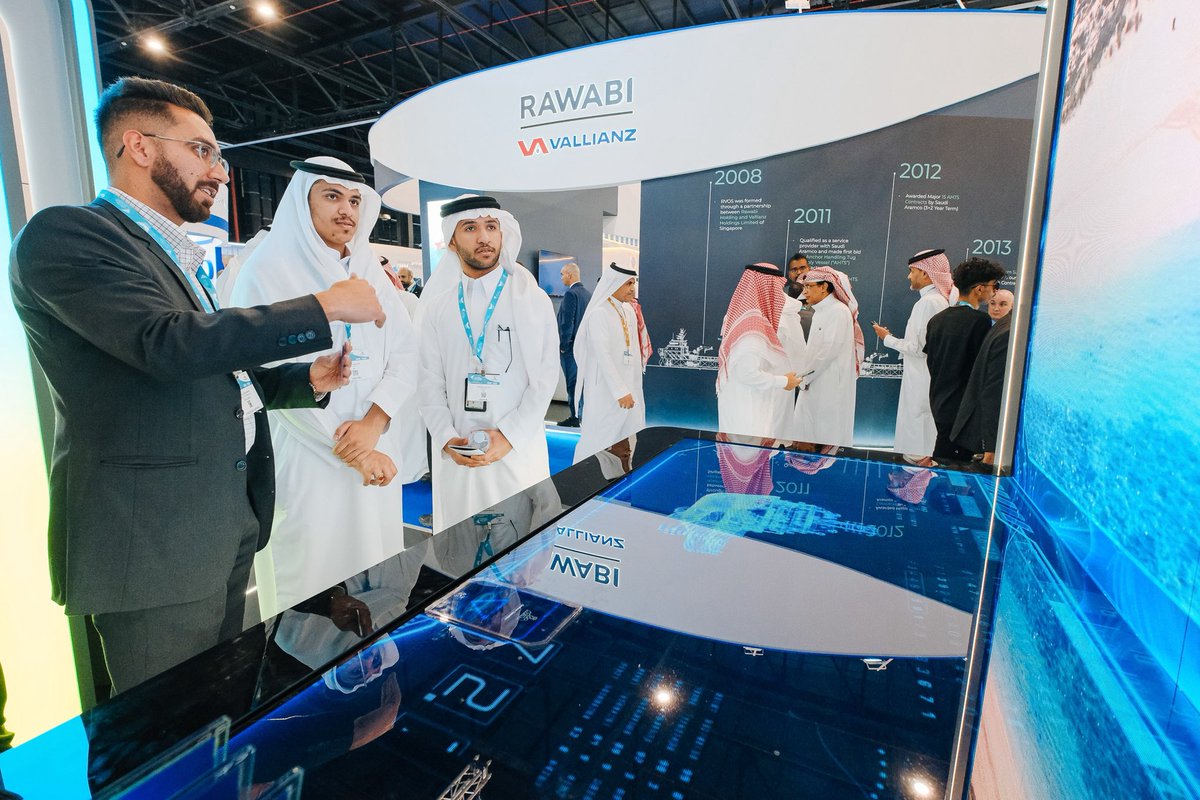 SaudiMaritime's tweet photo. Wrapping up Day 1 at SMLC 2025! Here's a recap of the key moments, insights, and innovations from today.

اختتام أعمال اليوم الأول من #المؤتمر_السعودي_ البحري_واللوجستي2025

إليكم أبرز المشاركات والرؤى والابتكارات التي شهدناها اليوم. https://t.co/zKRwo0YEWF